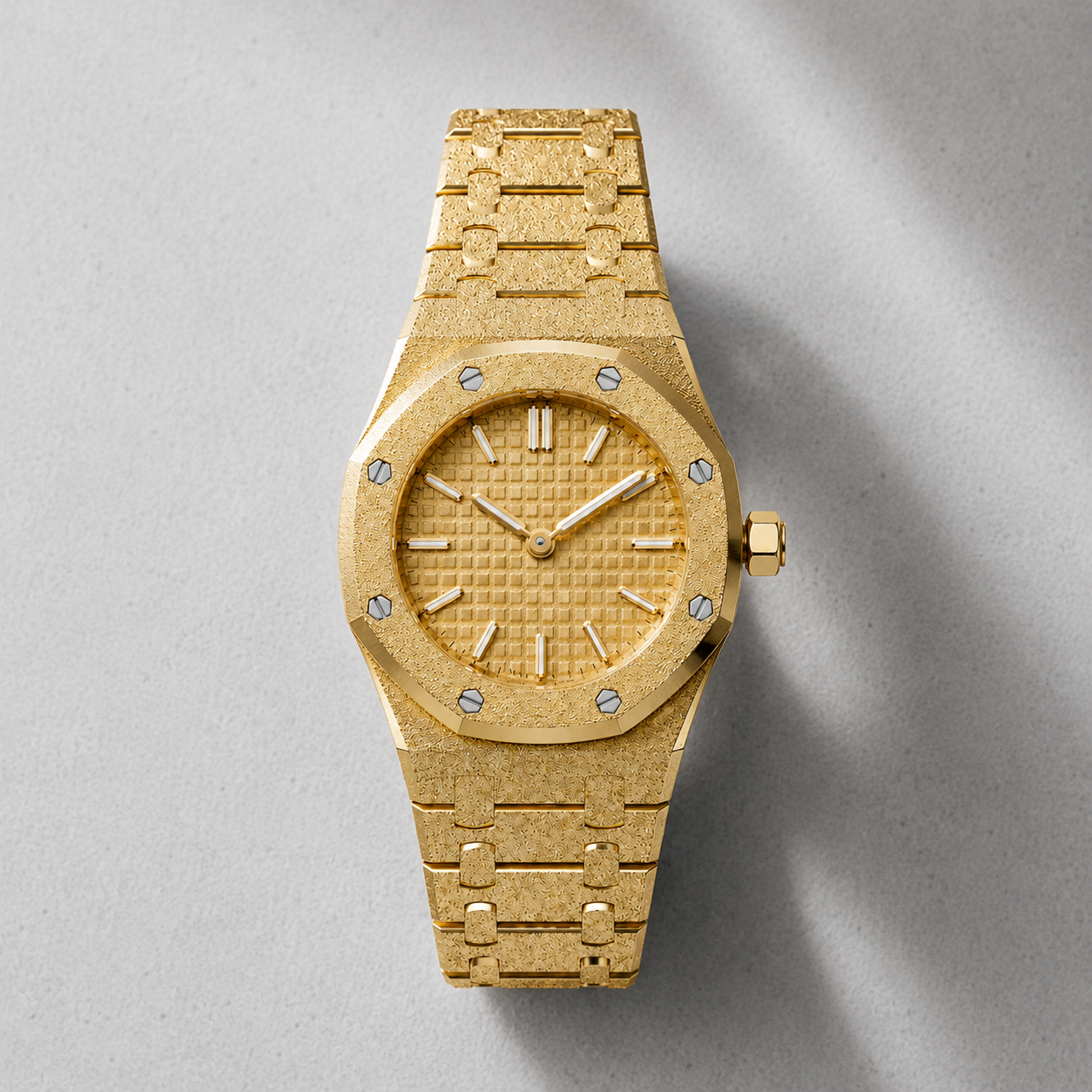 Classic Mini "Yellow Gold" 23mm
